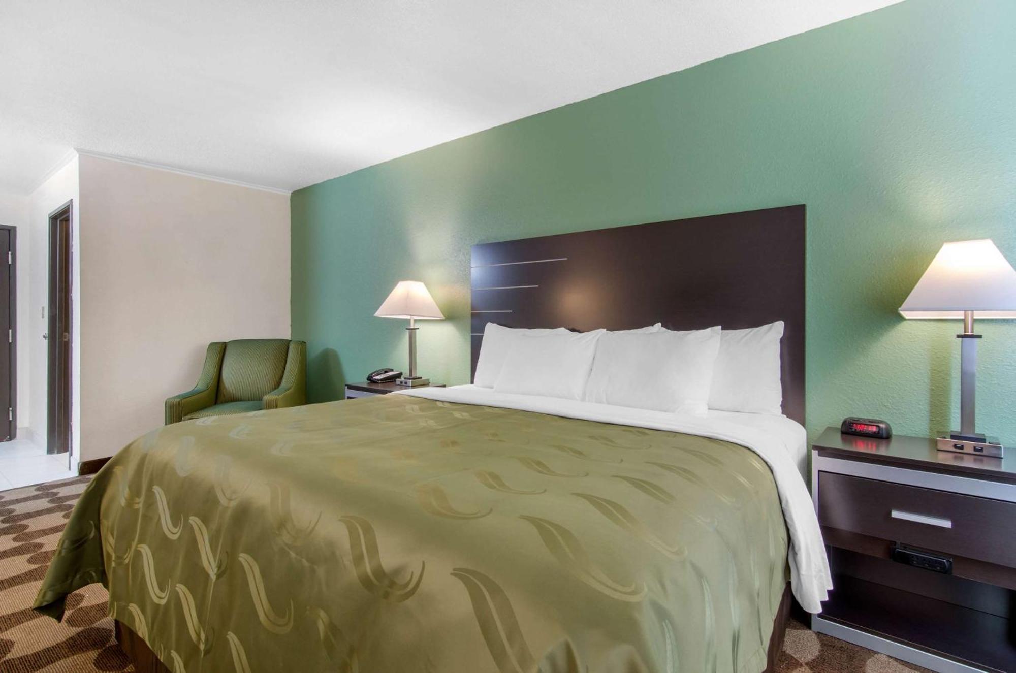 Quality Inn Russell Kültér fotó