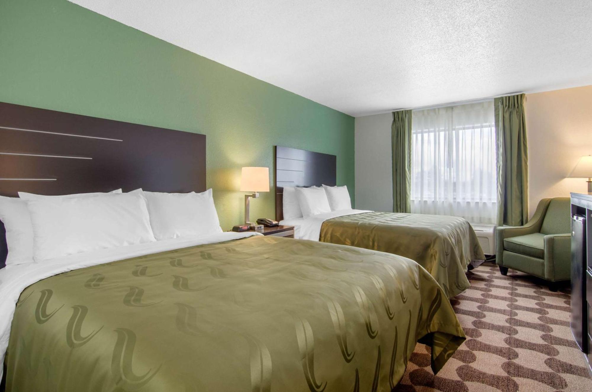 Quality Inn Russell Kültér fotó