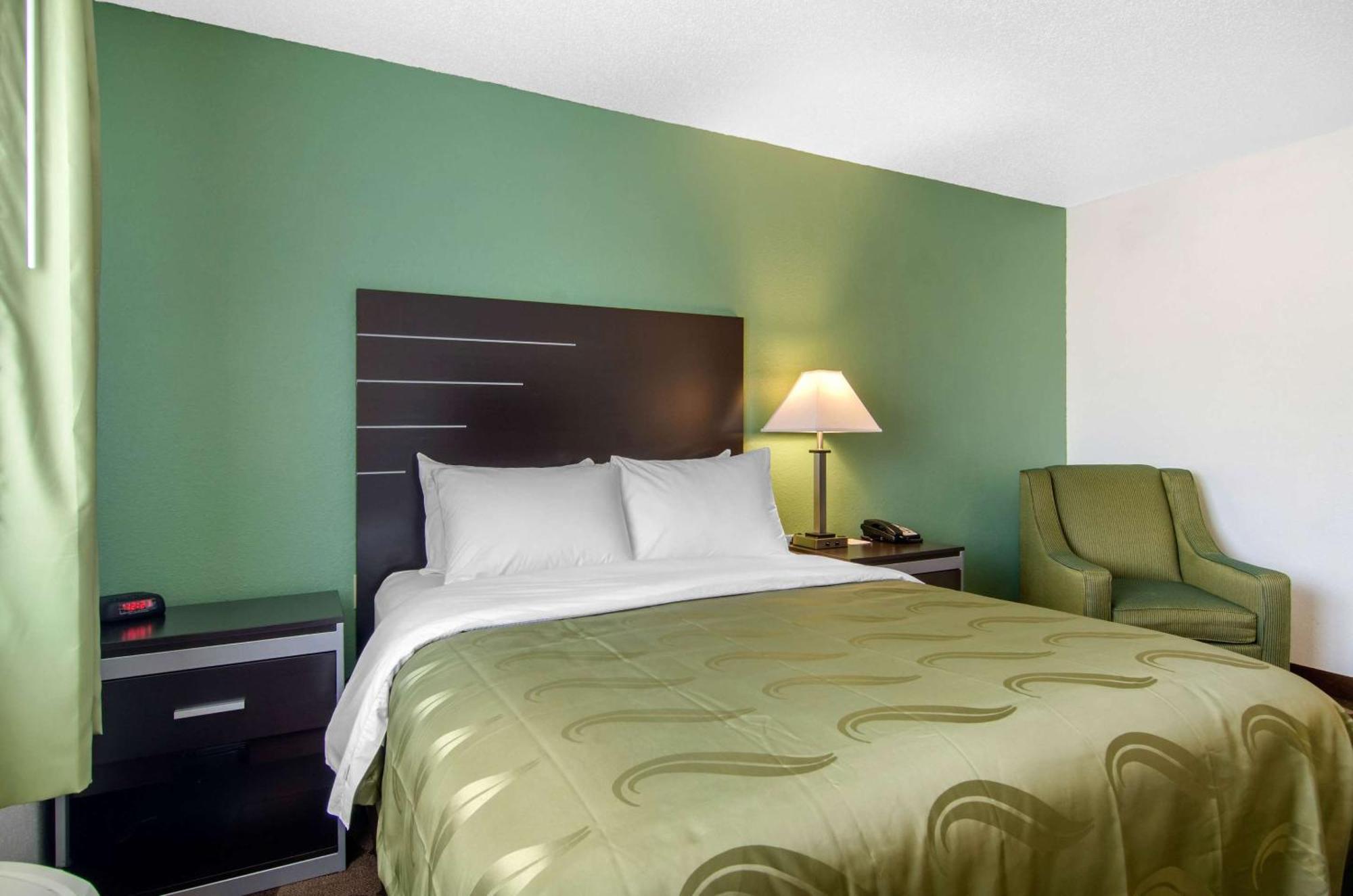 Quality Inn Russell Kültér fotó